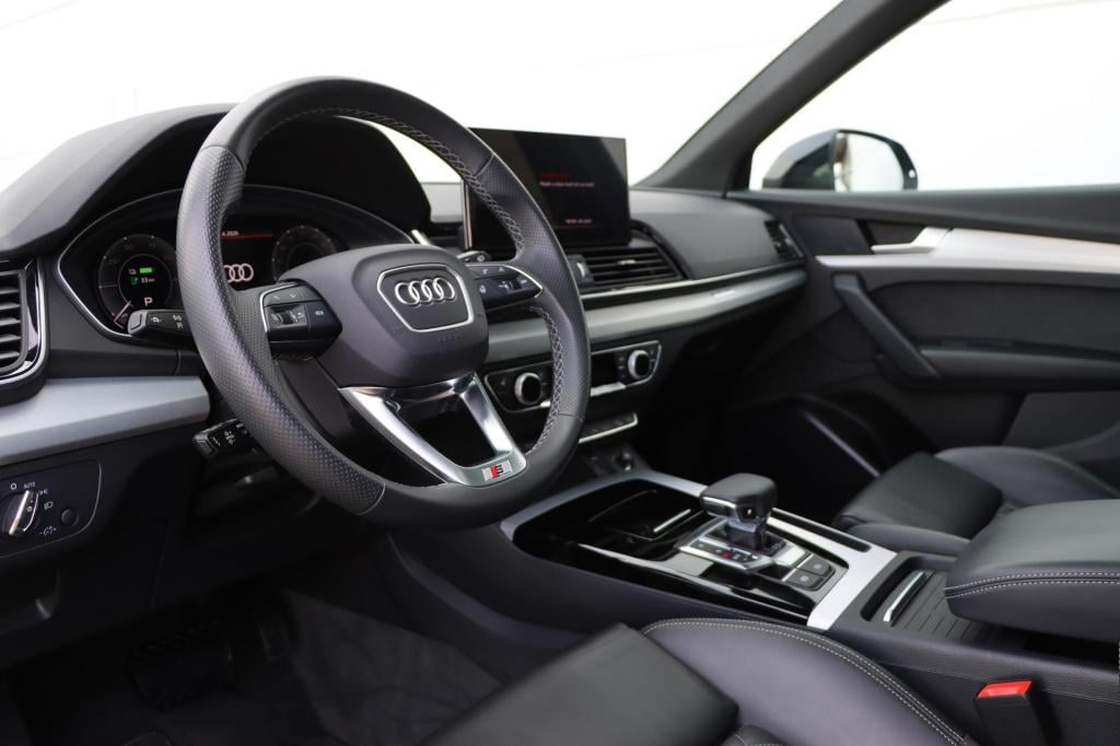 Audi Q5 55 tfsi e s line quattro 367pk s tronic | trekhaak | stoel- en stuu