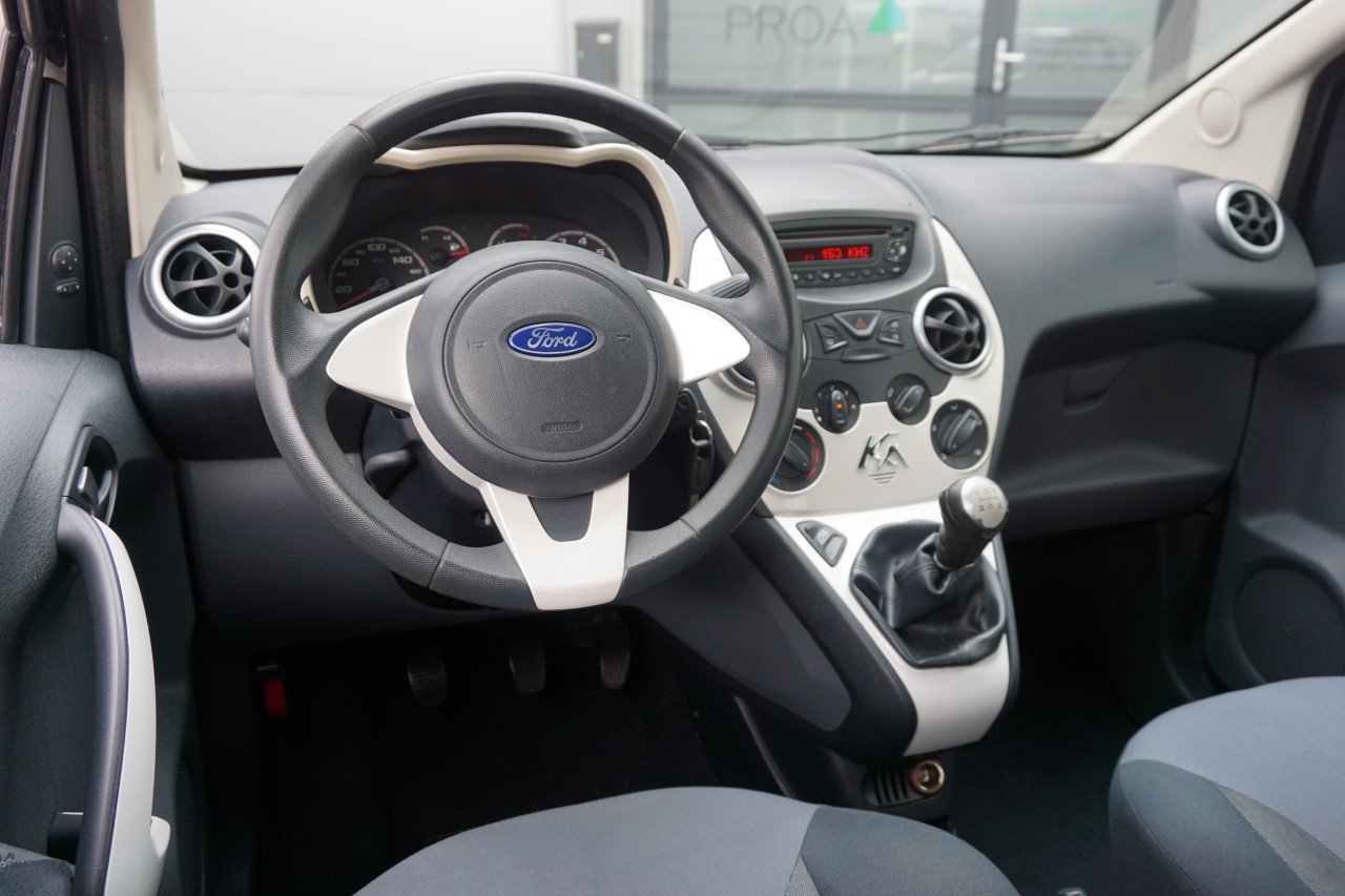 Ford Ka 1.2 Titanium - Airco / Elektr. ramen / NAP