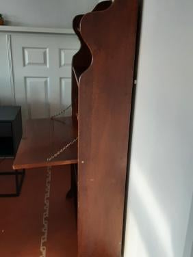 Secretaire ( antiek bureau)