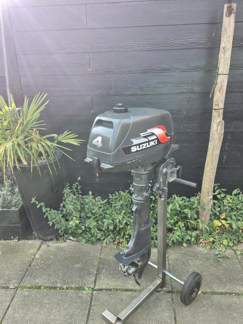 Suzuki 4 pk 2 takt kortstaart