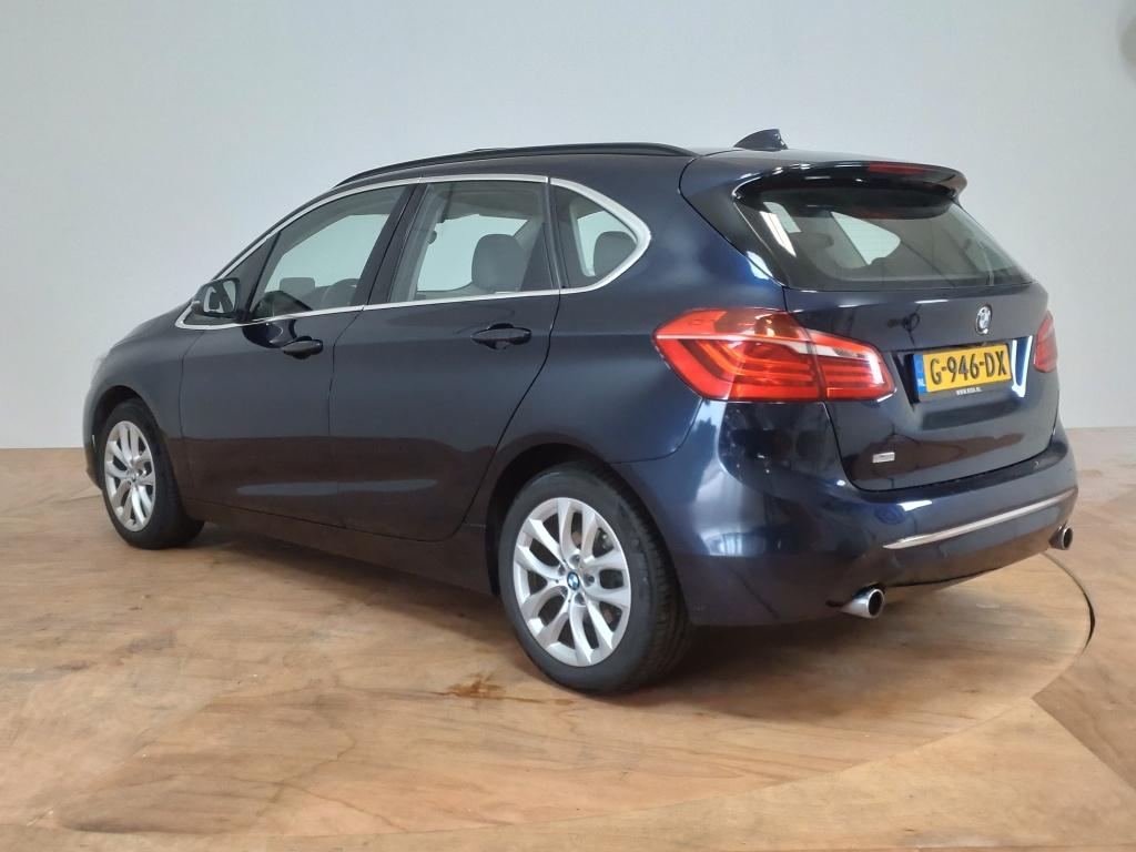 BMW 2-serie active tourer 220d executive | automaat | pano dak