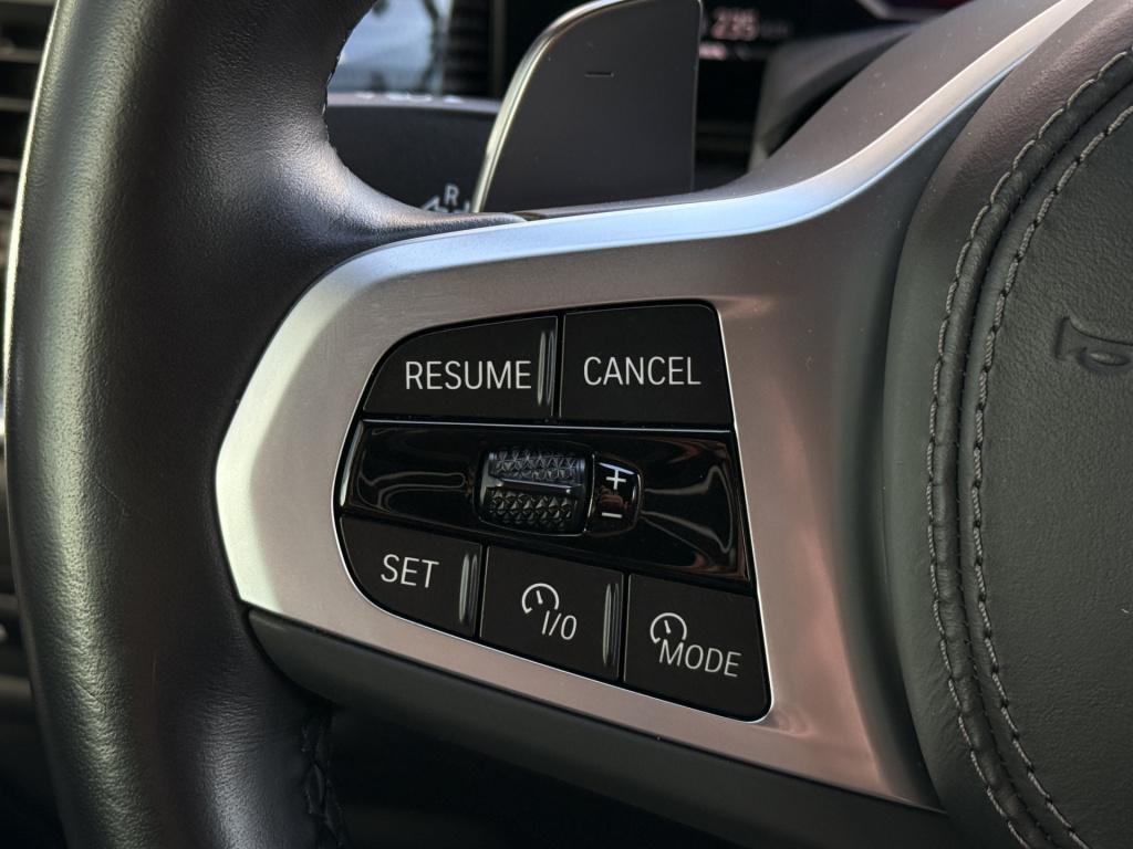 BMW X5 xdrive50e m-sport | carbon | pano | memory | stoelverwarming / verko