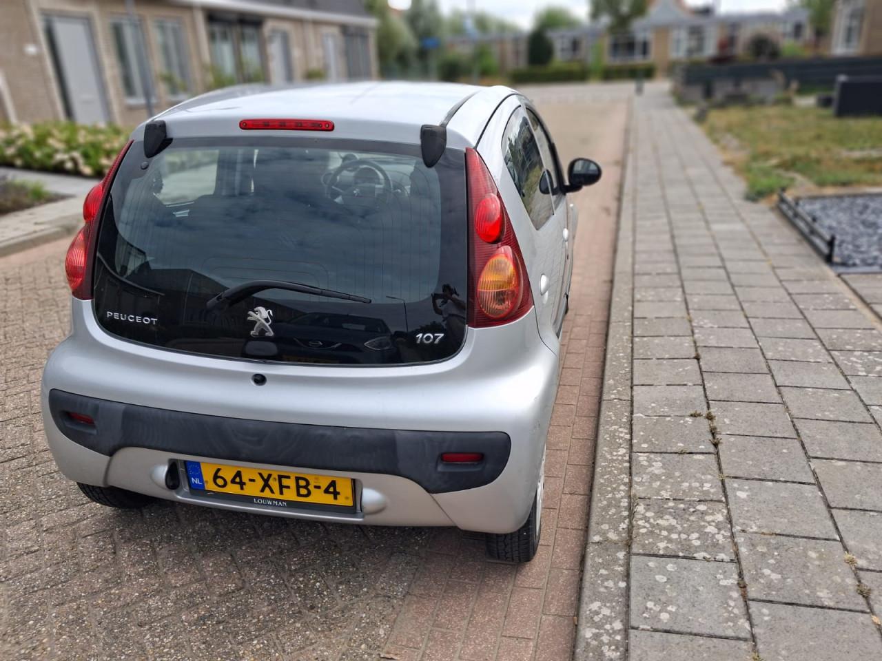 Peugot 107/ Automaat/ Airco/ 5 deurs.