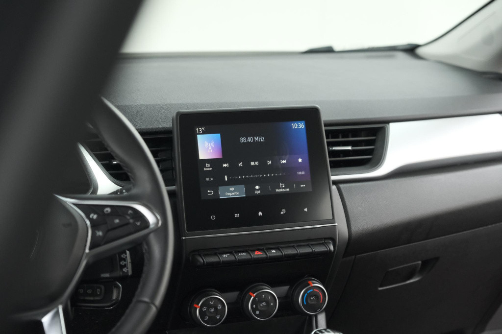 Renault Captur tce 100 zen | apple carplay | cruise control | dab+ radio