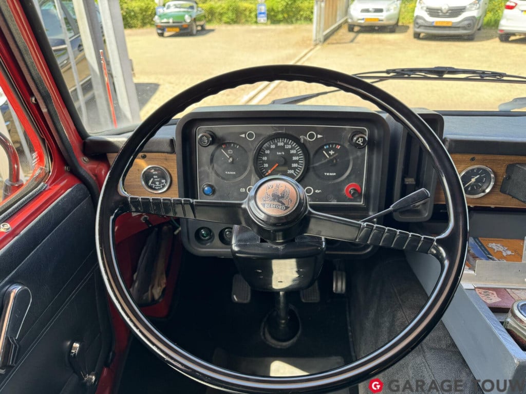 Bedford Onbekend cf 250 camper volvo 6 cil diesel 5-bak