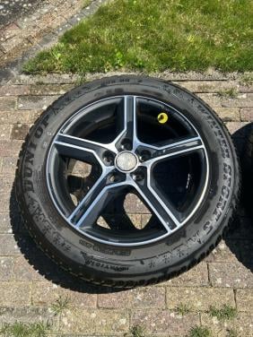 LM velgen met winterbanden.
