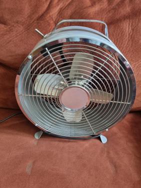 4 x VENTILATOR - Vintage & Rechte & Vierkante Ventilator