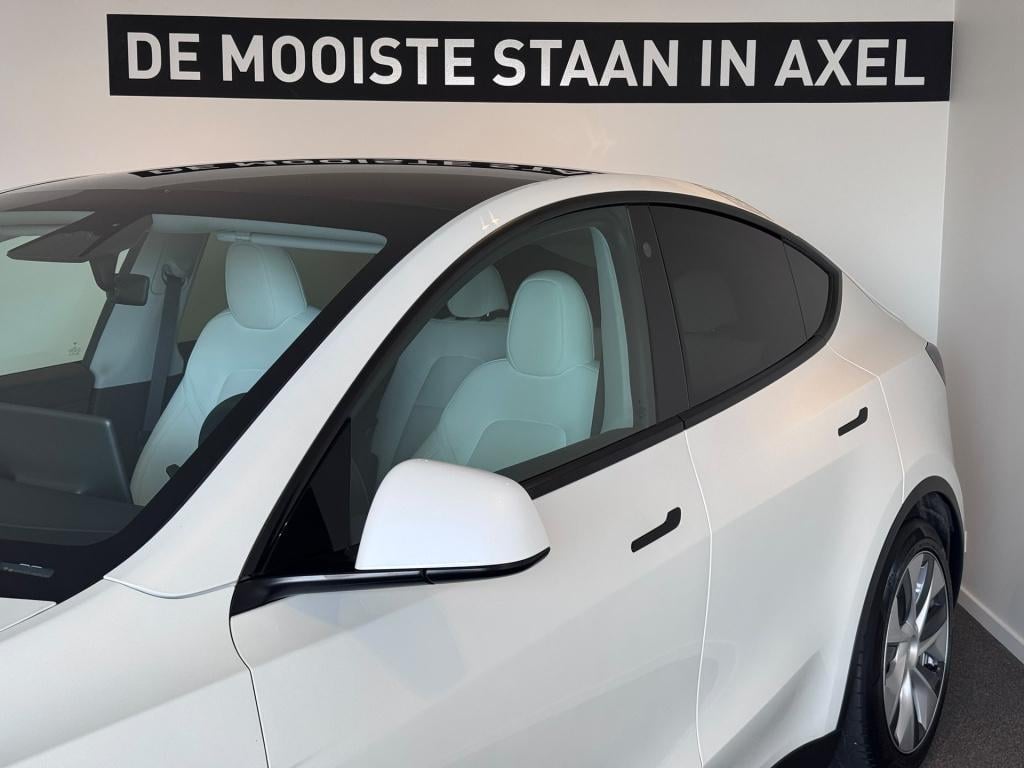 Tesla Model Y rwd 58 kwh / soh 98%