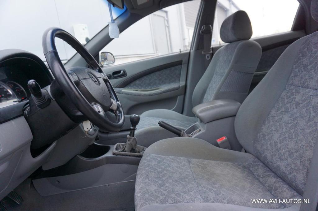 Daewoo Lacetti 1.6-16v style