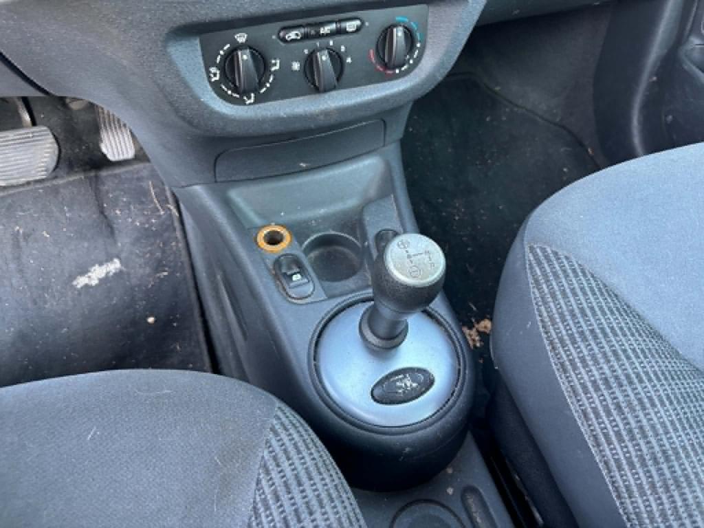 Citroen C3 1.4i-16v différence