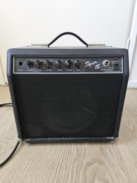 Versterker Squier 15