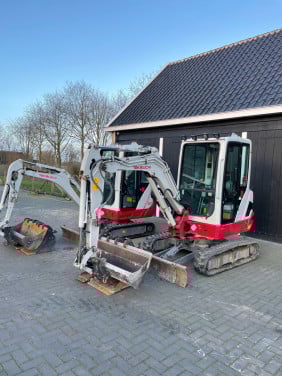 Minikraan met machinist voor diverse werkzaamheden in uw tuin