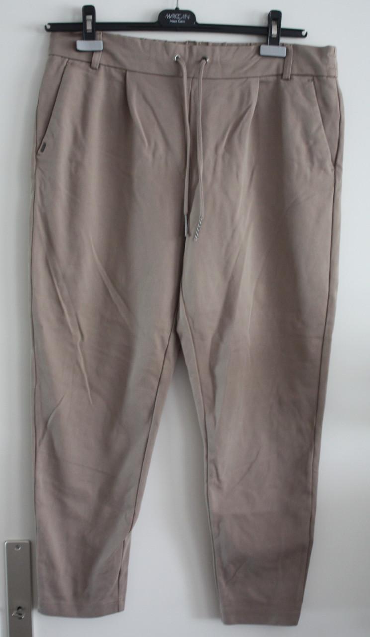 Beige broek maat xl-32