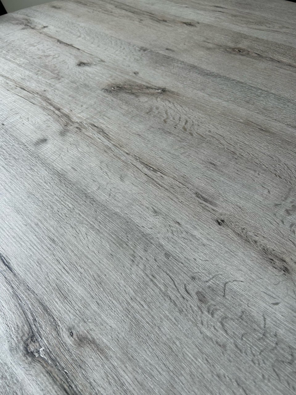 Mooie ronde eettafel 130cm