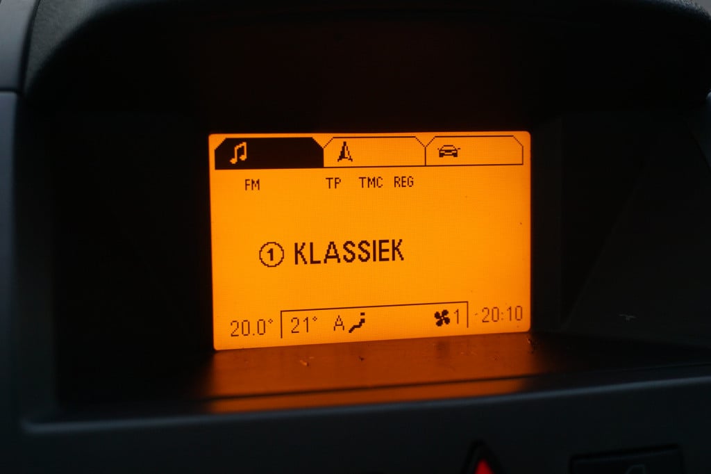Opel Zafira 1.8 executive 7-persoosn / airco / navi / cruise / elektr. rame