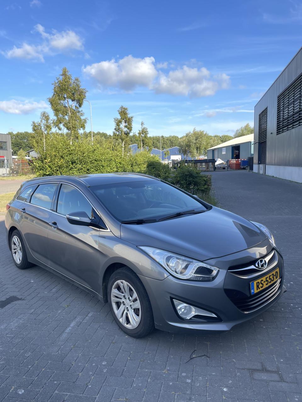 Hyundai i40 1.6 GDI 135PK 2013 Grijs | NAP