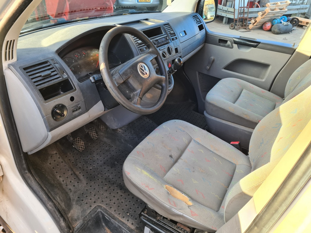 Volkswagen Transporter 1.9 tdi 300 t800base