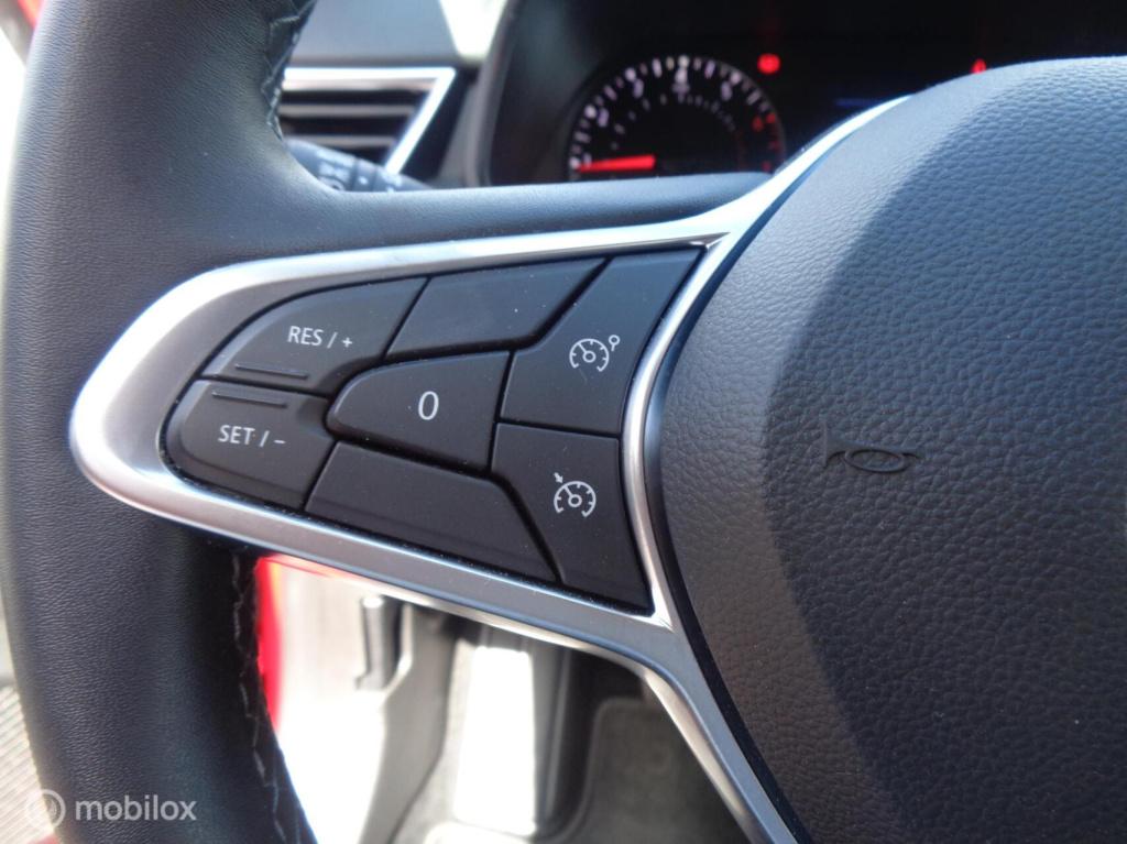 Renault Clio 1.0 tce intens/airco/lm velgen/carplay/pdc/cruise/full led/1st