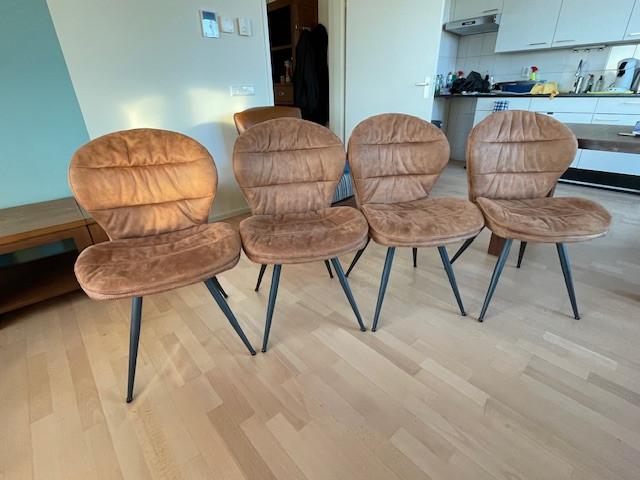 Eetkamer stoelen