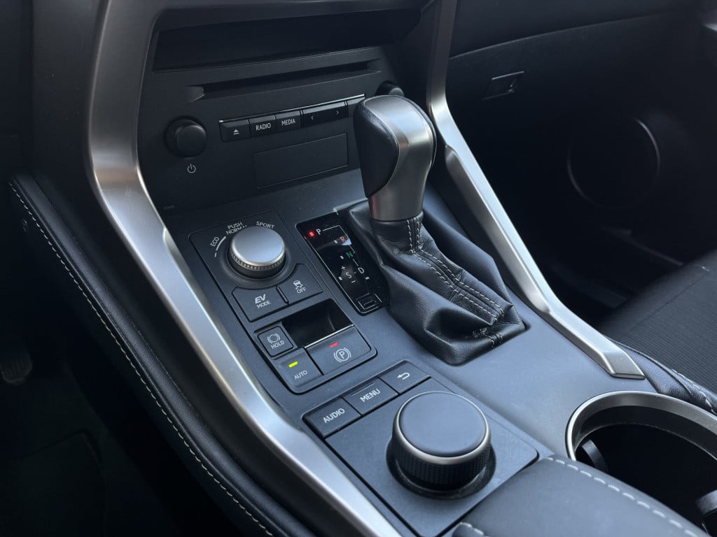 Lexus Nx 300h business line pro | camera | cruise | navi