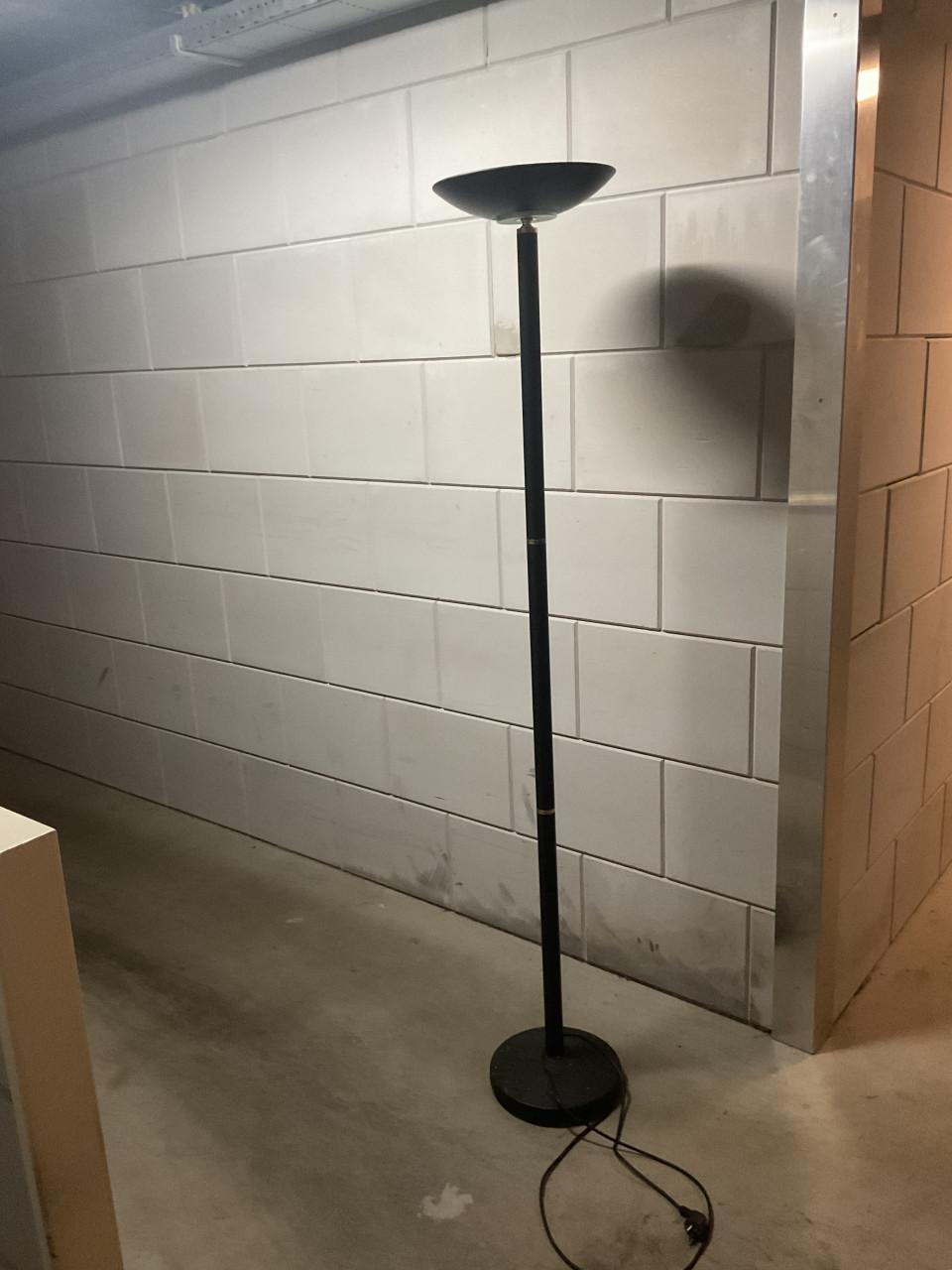 2 staande schemerlampen