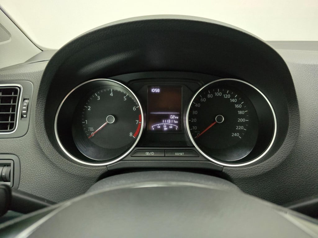 Volkswagen Polo occasion 1.2 tsi comfortline automaat | parkeersensoren | c