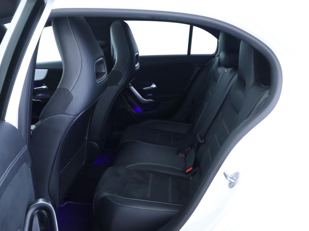 Mercedes-Benz A-Klasse 250 e premium plus | amg line | panoramadak | sfeerv