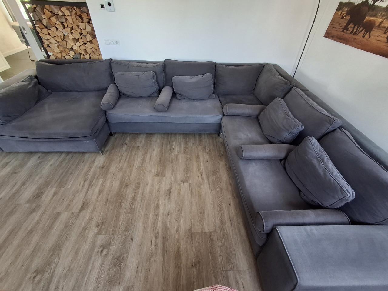 Riante, donker grijze hoekbank