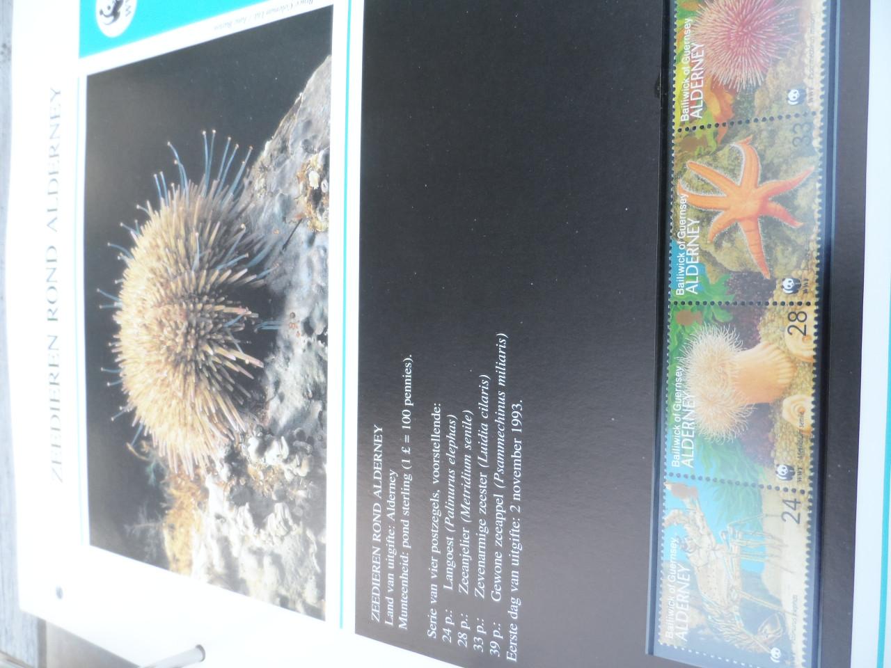 WWF maximumkaarten , FDC en postzegels en Hologramvel