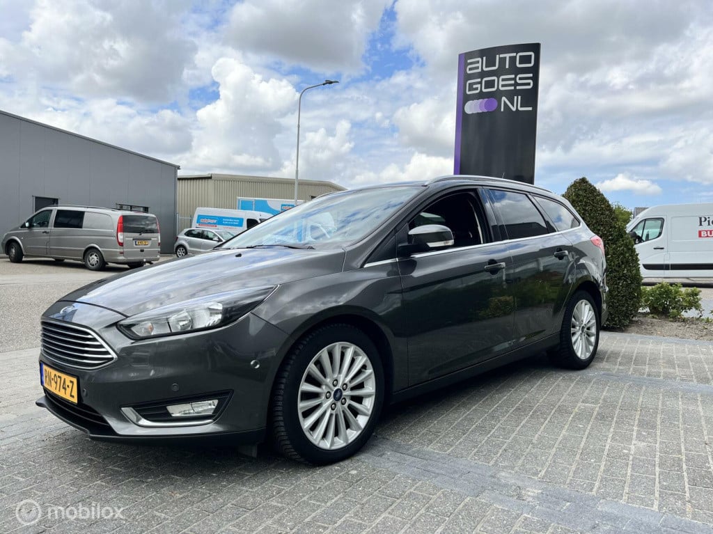 Ford Focus wagon 1.5 titanium 183pk !