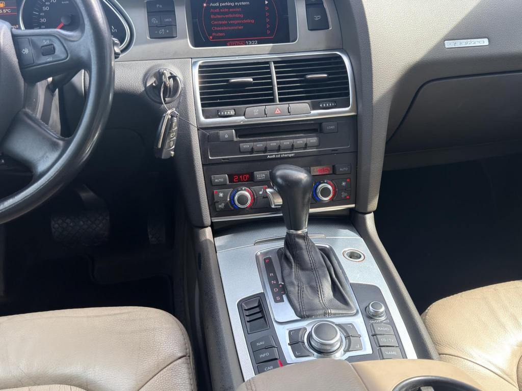 Audi Q7 3.0 tdi quattro pro line+ 5+2