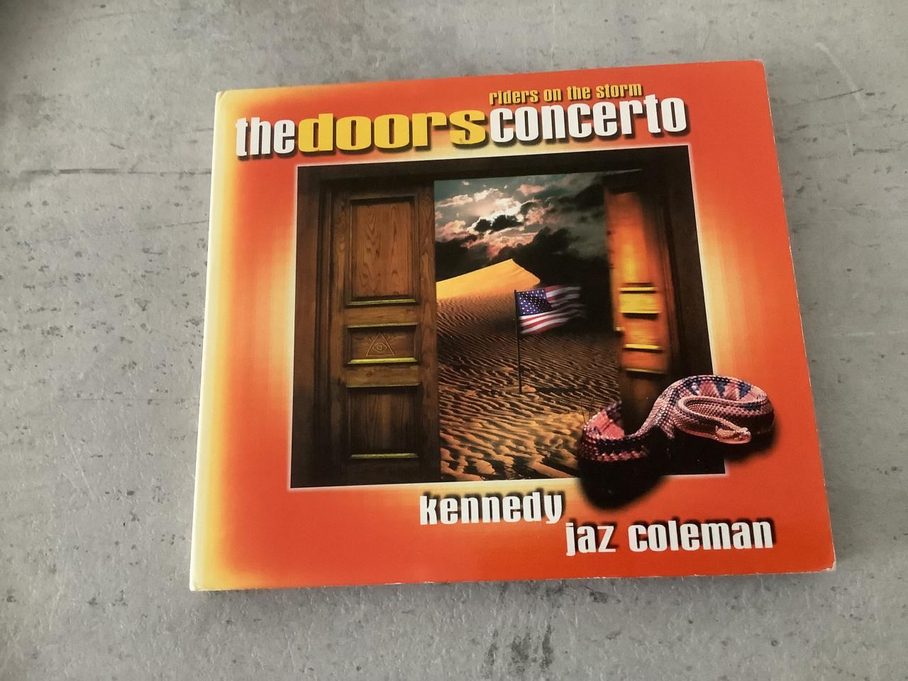 15 Rock CD’s, Jr ‘60 t/m ‘90 o.a. Dire Straits, Doors, Cale, REM, Byrds