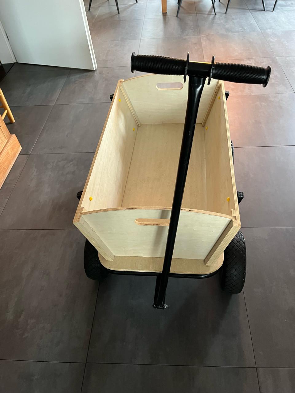 Sunny billy bolderwagen