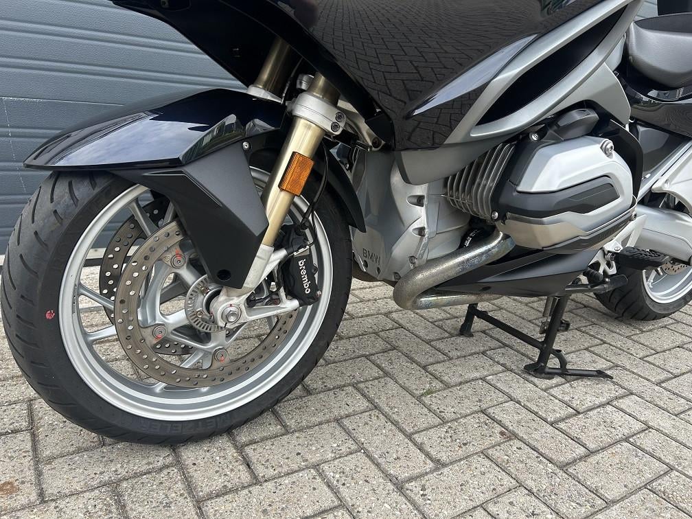 BMW R1200RT uit 2017 met slechts 22dkm, full option, 1e eigenaar €11750,-