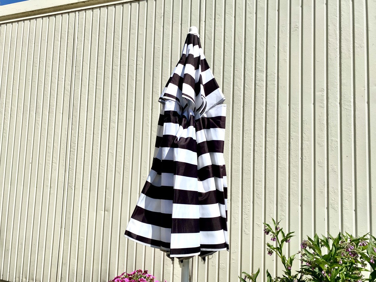Parasol zwart/wit NIEUW