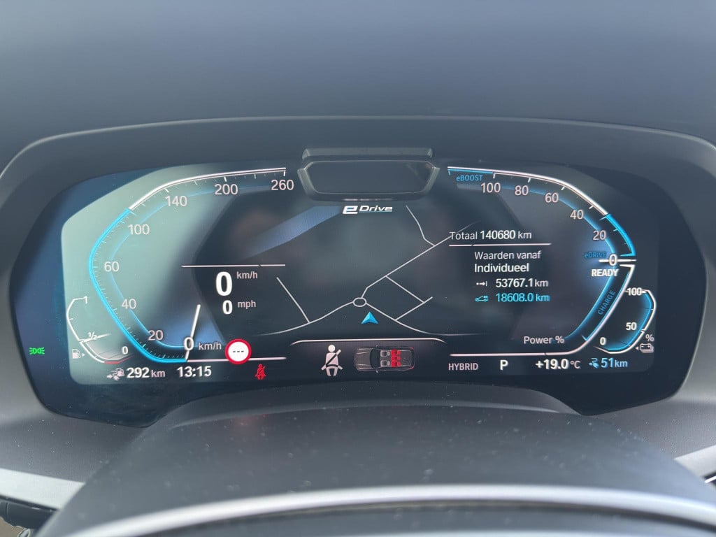 BMW X5 xdrive45e (210kw) pano| laser | massage | koeling | sky lounge