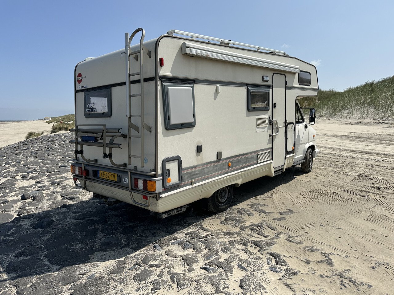 Camper