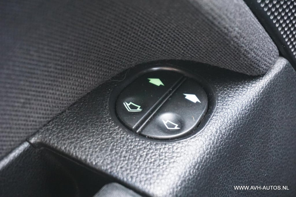 Ford Fiesta 1.4-16v crossroad