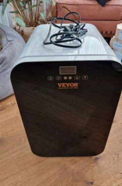 Vevor mini koelkast, kan ook verwarmen / 220 en 12 V / 20 liter
