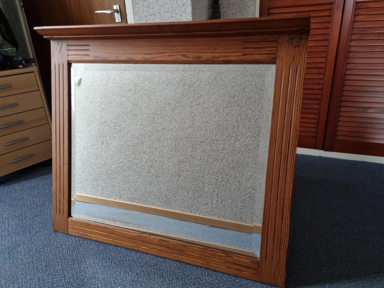 Grote spiegel, gemaakt rond 1930