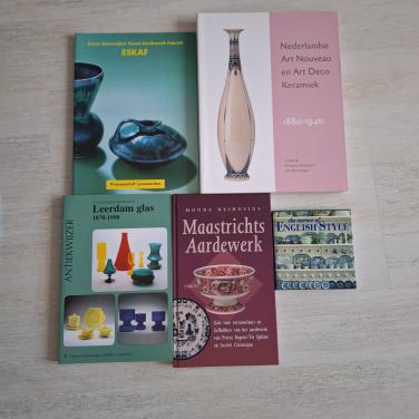 Boeken over antiek