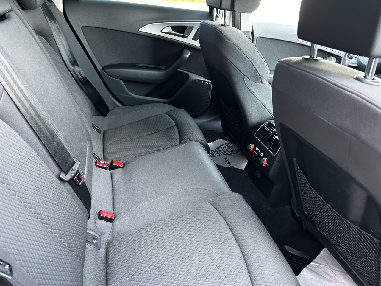 Audi A6 Avant 3.0 TDI/APK/CRUISE CONTR/NAVI/STOELV.