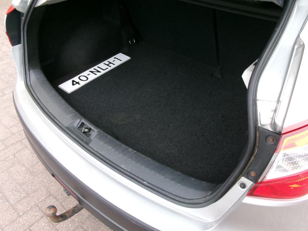 Nissan Qashqai 1.6 cvtc airco, cruise-contr., pdc, trekhaak