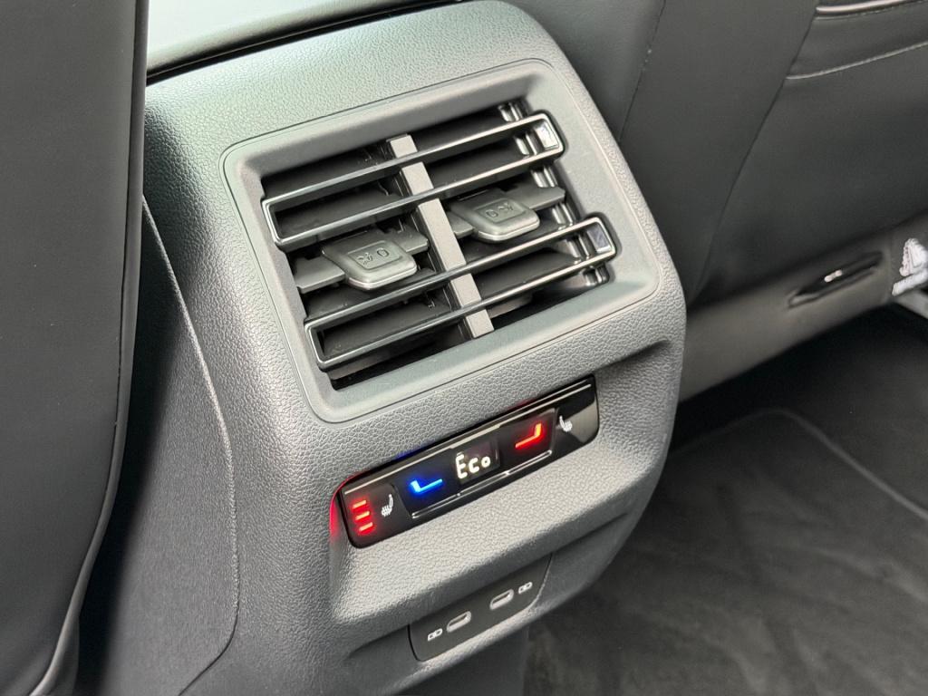 Volkswagen Tiguan 1.5 ehybrid elegance | full option | leder | panormadak |