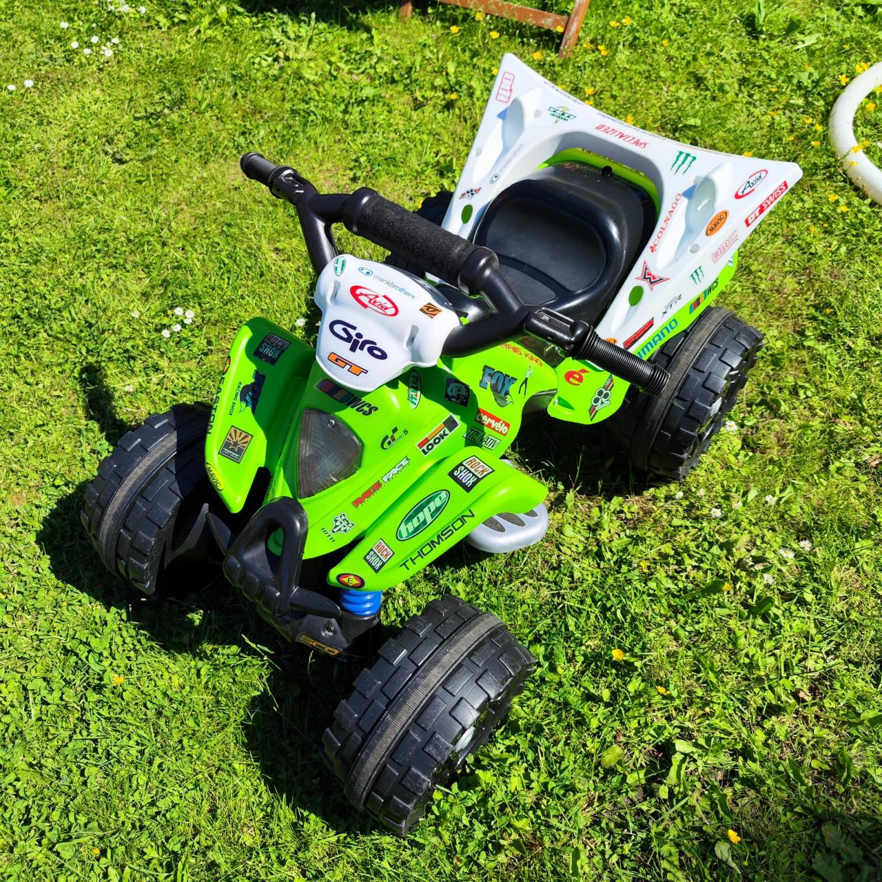 Elektrische kinderquad 12v Kawasaki INJUSA