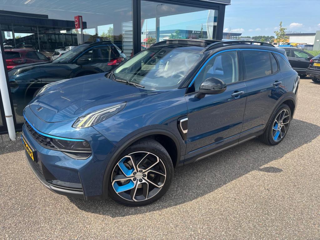 Lynk & Co 01 1.5 261pk phev 7dcth , panodak , adaptive cc , carplay