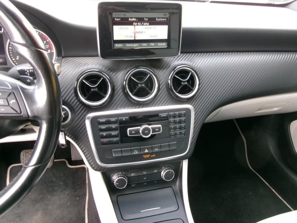 Mercedes-Benz Gla-klasse 200 automaat, cruise.contr., pano, leer, trekhaak