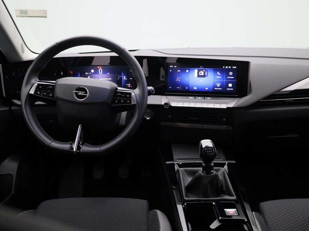 Opel Astra 1.2 edition | lmv | parkeer sensoren | led | navigatie | cruise 