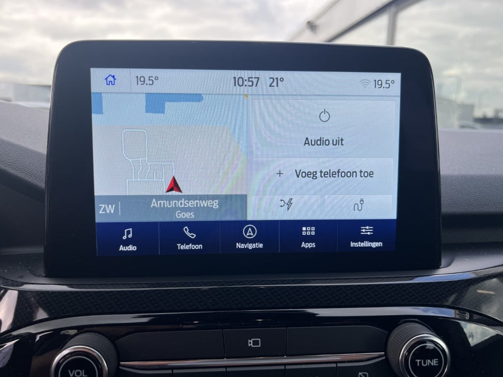 Ford Kuga 2.5 phev e-cvt 225pk st-line x , winterpack , trekhaak , head up 