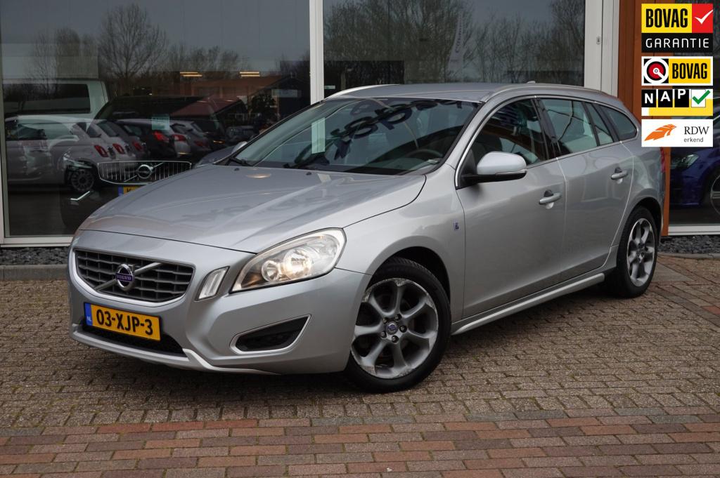 Volvo V60 1.6 t3 150-pk ocean race
